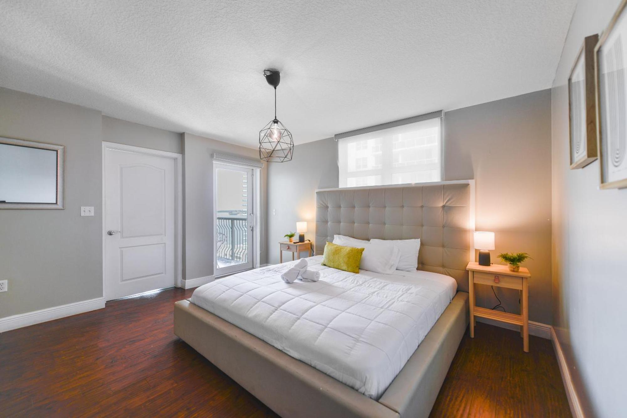 Amazing 3 Bedroom Condo At Brickell With Pool 마이애미 외부 사진