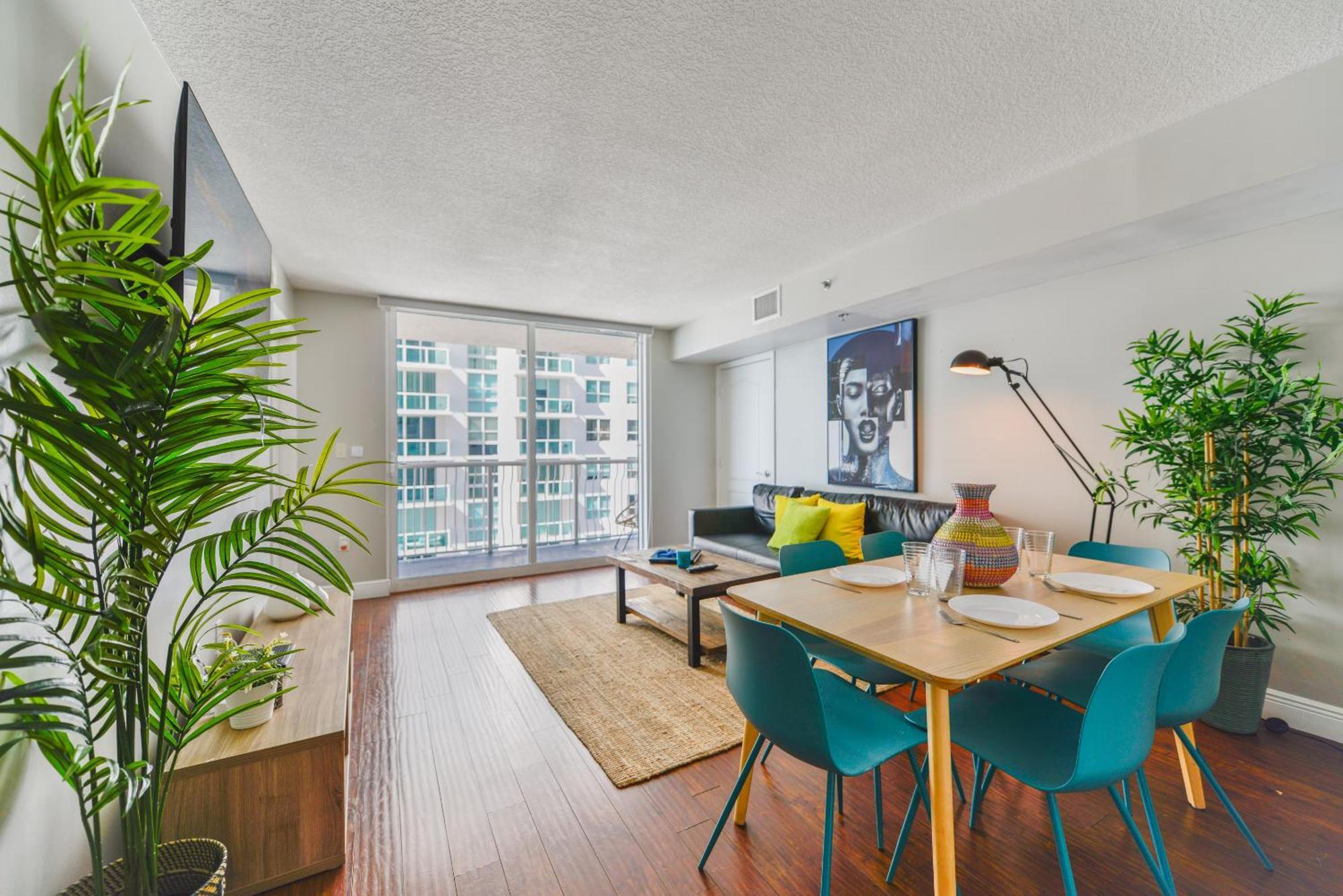 Amazing 3 Bedroom Condo At Brickell With Pool 마이애미 외부 사진